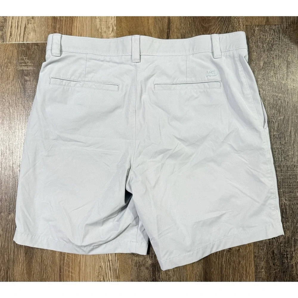 Southern Tide Brrr Shorts Men's Size 34 Grey Performance Golf stretch Chinos